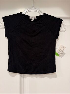 Hashtag Black Ribbed Crop Tee NWT